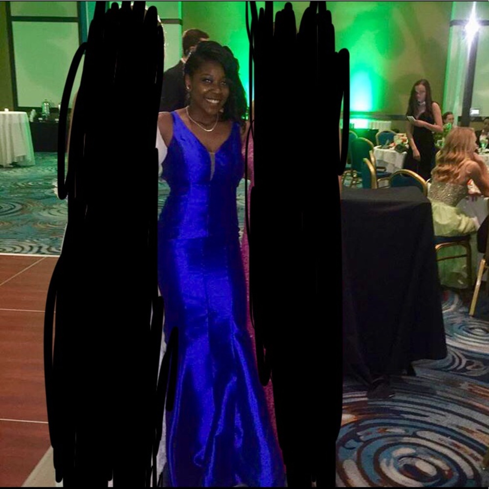 PROM DRESS!!! - Picture 4 of 4